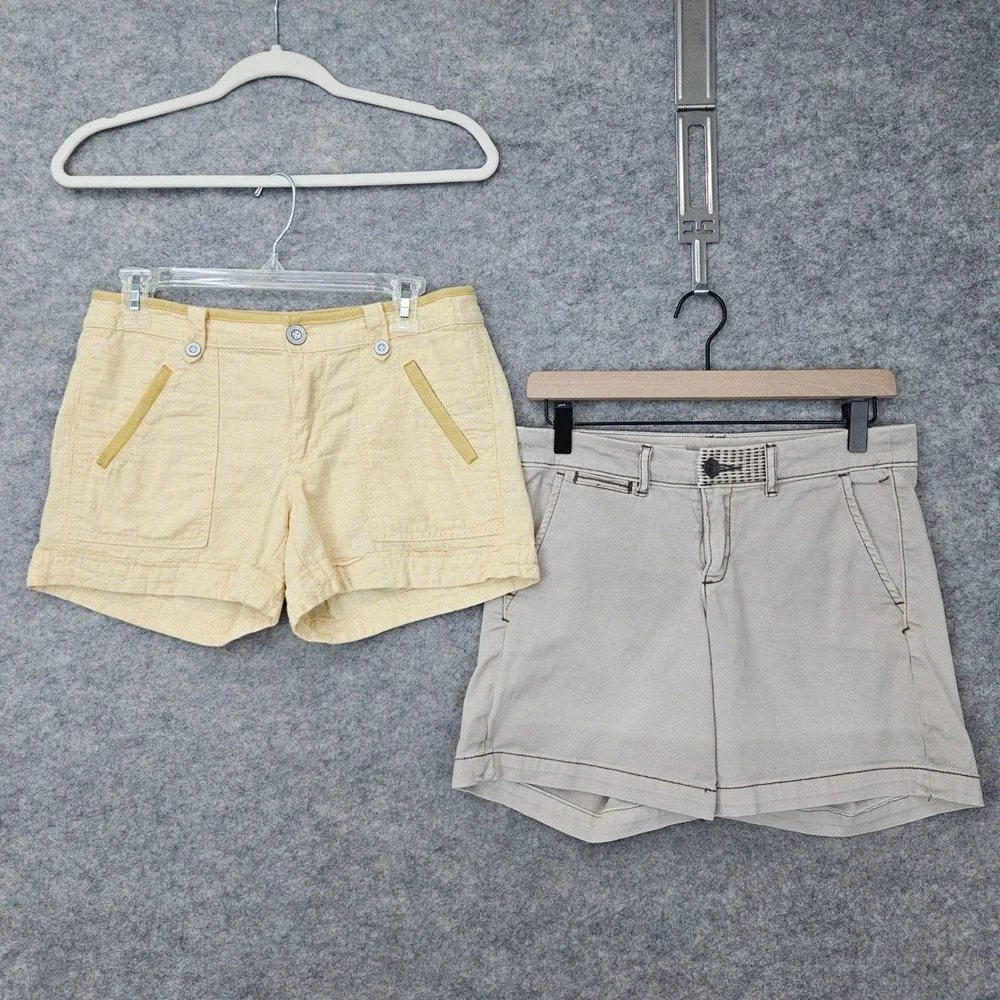 Pilcro & the Letterpress Pair of Women's Yellow & Beige Shorts 26/4 Linen Cotton